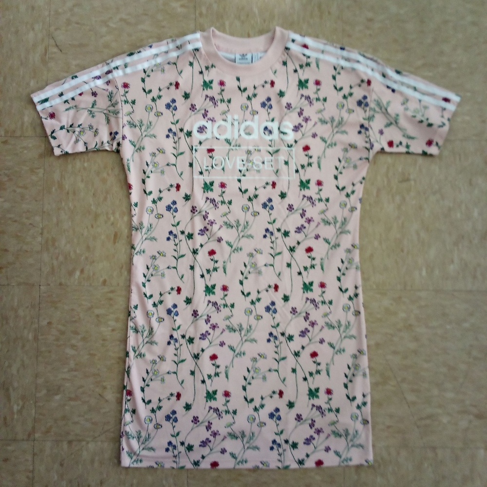 ADIDAS T-Shirt Dress - Picture 2 of 7